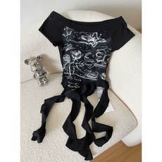 BEIER 印花T恤 露肩荷葉邊設計