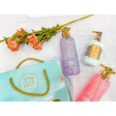 黛丹妮 情人節限定禮盒 限量100套 500ml 護髮素 身體乳 花瓣沐浴乳 星砂沐浴乳 抽屜式禮盒, 三件組 1瓶花瓣+1瓶星砂+任意品項, 1個