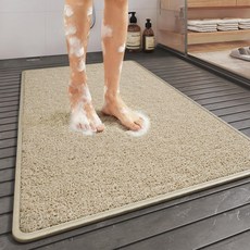 QiCaiJia 논 슬립 샤워 매트 욕조 16x24 인치 배수구가 있는 퀵 드라이 목욕 욕실 바닥용 부드러운 PVC 모조 루파 풋 스크러버 걸이식 및 후크 포함 베이지색