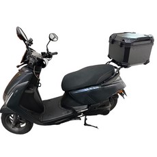 山葉 LIMI 125 後架 + F2 MOTO 45L 方型塑膠箱, LIMI125 後架 +F2方型 塑膠箱 送靠背