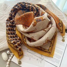 【台灣出貨】絲巾 護頸領巾 2024新款棉麻磁吸扣絲巾多功能方巾高級三角圍巾護頸圍脖時尚百搭圍巾 綁包絲巾