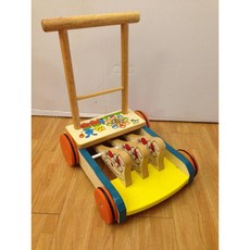 台灣製小狗原木輪助步車，原木重輪設計，台灣製造，寶寶學步好幫手, 1個, 木色