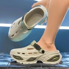 拖鞋 洞洞鞋男夏季EVA軟底透氣防臭運動拖鞋輕量防水止滑足弓拖鞋踩屎感沙灘鞋增高外出拖鞋耐磨厚底大尺碼涼拖鞋雨鞋防滑鞋久站鞋, 42-43=26-26.5公分, 半夏綠