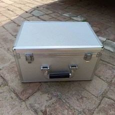 프리미엄 휴대용 금고 열쇠고리 보관 귀중품 잠금장치 돈통 가방 미니금고 22x15x11.5, 1개, R. 352520 더블 버클