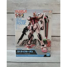 BANDAI 1/144 ENTRY GRADE 鋼彈SEED 嫣紅攻擊鋼彈 模型, 1個
