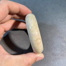 千客萬來 珊瑚玉手鐲 內徑55.6mm 台灣製, 1個