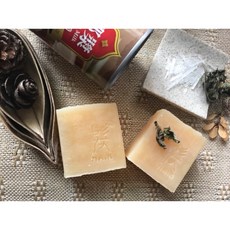 卓瑪愛象 菊花散杏桃核仁油薄荷椰奶髮皂 - 中油性頭皮適用手工皂, 1個, 110g+-10