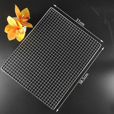 精選優品 304不鏽鋼燒烤網，食品級烤箱網，加粗加密戶外烤肉網，烘焙冷卻瀝油多用途, 1個, 長38.5厘米x寬31厘米, 長38.5厘米x寬31厘米