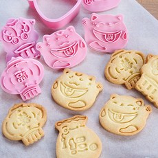 嚴選SHOP 新年造型3D立體餅乾模(一盒兩個) 烘焙烤模 翻糖模 手工皂模 模型 壓模 蛋糕模 M004, 1個, 燈籠款