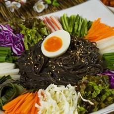 여름별미 야식 밀키트 장충동 막국수, 면200g+소스120g, 10개, 320g