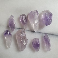 原礦無打磨紫晶牙八個一組, 1個, B.16.9g