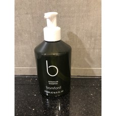 bamford 天竺葵玫瑰 2024限量聖誕禮盒組 草本呵護 肌膚保濕 秀髮亮麗, 1組, 天竺葵洗髮精250ml