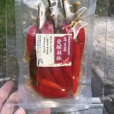 綠糧行益生菌發酵辣椒-天然乳酸菌發酵熟成 辣味溫和、滋味鮮美、香氣濃郁、椒體完整、肉質豐後厚、顏色鮮豔、無防腐劑, 1個