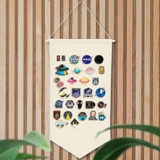 에이모노 뱃지플래그 핀 뱃지 보관 프레임, 캔버스 삼각 플래그 L [아이보리], 1개