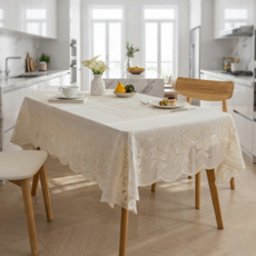 소유담 방수 레이스 식탁보 테이블커버, 1개, 4인(110×160cm), 화이트
