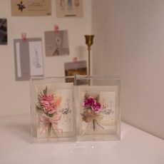 DAY OFF母親節康乃馨手工卡片禮盒：燙金乾燥花永生花發光設計，感恩母親節最佳禮物, 1個, 淺橘色康乃馨(灰卡),不加燈