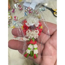 泰國進口供奉花圈 許願還願花 泰國製造 四面佛 愛凱 古曼童 古曼麗 佛牌 泰國塑花圈, 紅色