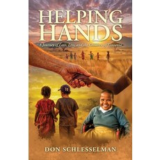 (外文書)Helping Hands A Journey of Love Loss and the Children of Tanzania Paperback, Spines, English