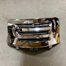 CJ motor 4T Vespa 偉士牌 春天 衝刺 電鍍 火星塞蓋, 1個