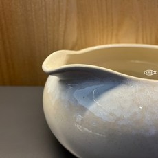 GEX 日本五味 日式觀賞鴨口陶瓷缽 黑色白色 魚缸 日式養魚 居家 辦公室 飼養鬥魚, 1個, 白色