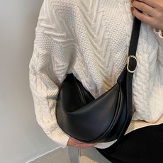女士基本款半月形斜挎包, 黑色的