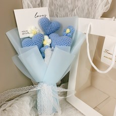 愛心針織毛線花束禮品生日情人節母親節手工編織仿真花, 淺藍色送禮袋:如圖所示