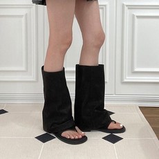 유니크 주름라인 일자핏 워머 디테일 토오픈 미들부츠