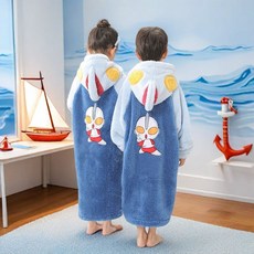 Doly兒童睡袍男童冬季法蘭絨睡衣，奧特曼連帽浴袍，寶寶加長款居家服
