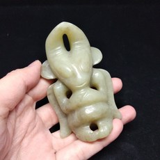 《博古珍藏》紅山文化河磨玉太陽神把玩，工中工痕，資深藏家珍藏