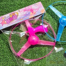 [더해상점] (랜덤) 프로펠러날리기 LED장난감