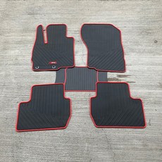 THC MITSUBISHI Outlander 橡膠防水腳踏墊, 1個, 5人座