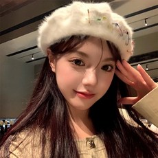 日系甜美可愛兔毛貝雷帽女秋冬季顯臉小彩色別針白色蓓蕾畫家帽潮