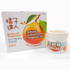 春佰億橘子達人 衣桔棒洗衣粉與橘子去汙膏還原素雙效清潔組，橘子精華深層潔淨，溫和不刺激，散發果香。, 1個