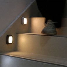 다모아꾸밈 마그넷 LED 웜색 센서등 실버 led동작감지센서등