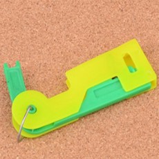 다수랜드 1P 바늘실꿰기 바늘에실끼우는도구