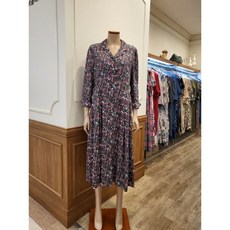 비꼴리끄 잔꽃 새틴 스포츠 카라 원피스 B244WO2150455_s 656429