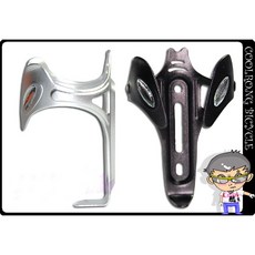 酷榮單車 mASSLOAD 鋁合金超輕[40克]水壺架，輕量化設計，穩固耐用，安裝簡易, 1個, 剩銀色, 銀色