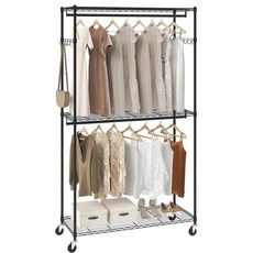 시스템 옷걸이 3단 구조의 튼튼한 스틸 프레임은 중력을 받쳐주며 양 사이드 후크가 있어 용량이 크며, 블랙