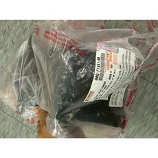 YAMAHA B4G-F1651-00 擋泥板, 1個