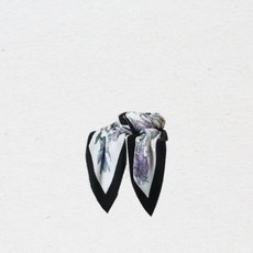 닥스 DAKS DCSC5F664V2 25FW닥스 DAKS스카프바이올렛 플라워 플리츠 스카프 351793