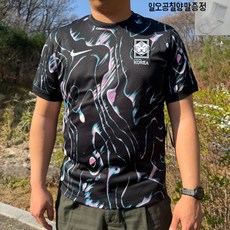 나이키 대한민국 축구 국가대표 월드컵 유니폼 홈 어웨이 손흥민 이강인 김민재 국대 저지 드라이핏 기능성 스포츠 운동 반팔 티셔츠 학생 커플티 레드 블랙 [일오공칠양말증정]