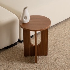 핀란디아 로엔 원형 사이드테이블 협탁, 월넛