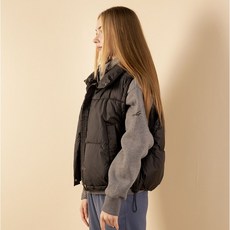 [뒤란] 세미 크롭 패딩 베스트 DTF4W-5139 NC청주점