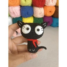 毛線鉤針可愛小貓玩偶，手工DIY材料包，可做書包掛件, 1個, 小黑猫做一个【材料包】 送工具教程