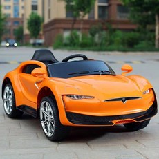 《菲比尋常》特斯拉高配皮椅版兒童遙控電動車，橘色，仿真特斯拉外型，舒適皮椅，家長遙控, 1個