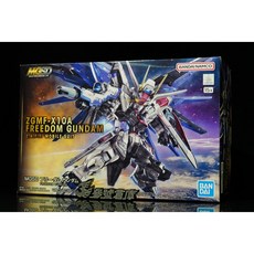 BANDAI MGSD SD鋼彈 BB戰士 自由鋼彈 組裝模型 (參號倉庫), 1個