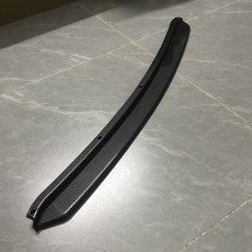 通用汽車四段前脣包圍前臉下巴擾流闆三廂防颳改裝 前下巴 改裝 前脣 擾流闆 前鏟 前下巴 前定風翼, 【通用】碳纖維+碳舌 送貼紙