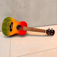 Harley.Na 烏克麗麗 聯名原創設計夕陽色漸層桃花芯木, 1個, 23吋全單夕陽色桃花芯木烏克麗麗