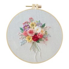 DIY刺繡材料包套件 創意手工針線跨境布藝, 花卉捧花（非成品送20cm防竹繡繃）, 1個