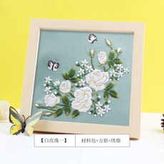 刺繡DIY手工製作材料包 蘇繡古風繡花套件 送男友創意禮物 打發時間 台灣熱賣, 白玫瑰一【繡繃+材料包+送方款】, 1個